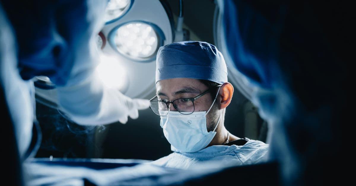 Microdiscectomy vs laser spine surgery