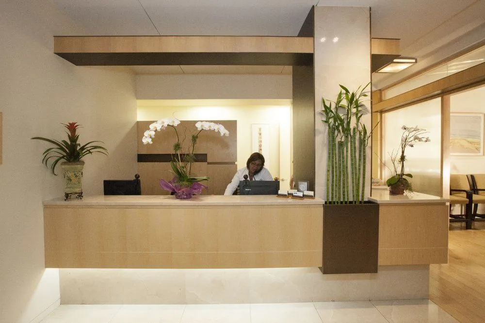 6. Spine Associates.jpeg