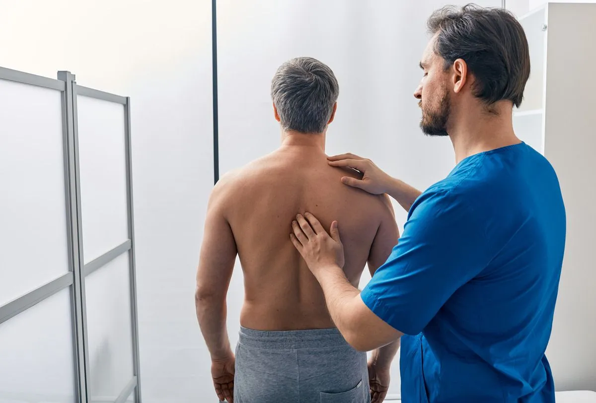 upper back herniated disc treatment